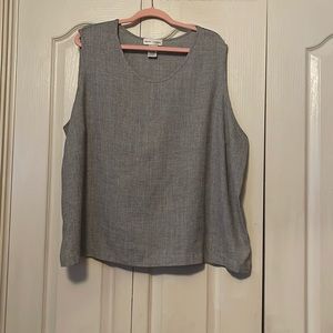 Draper’s & Damon’s Two Piece Grey Set